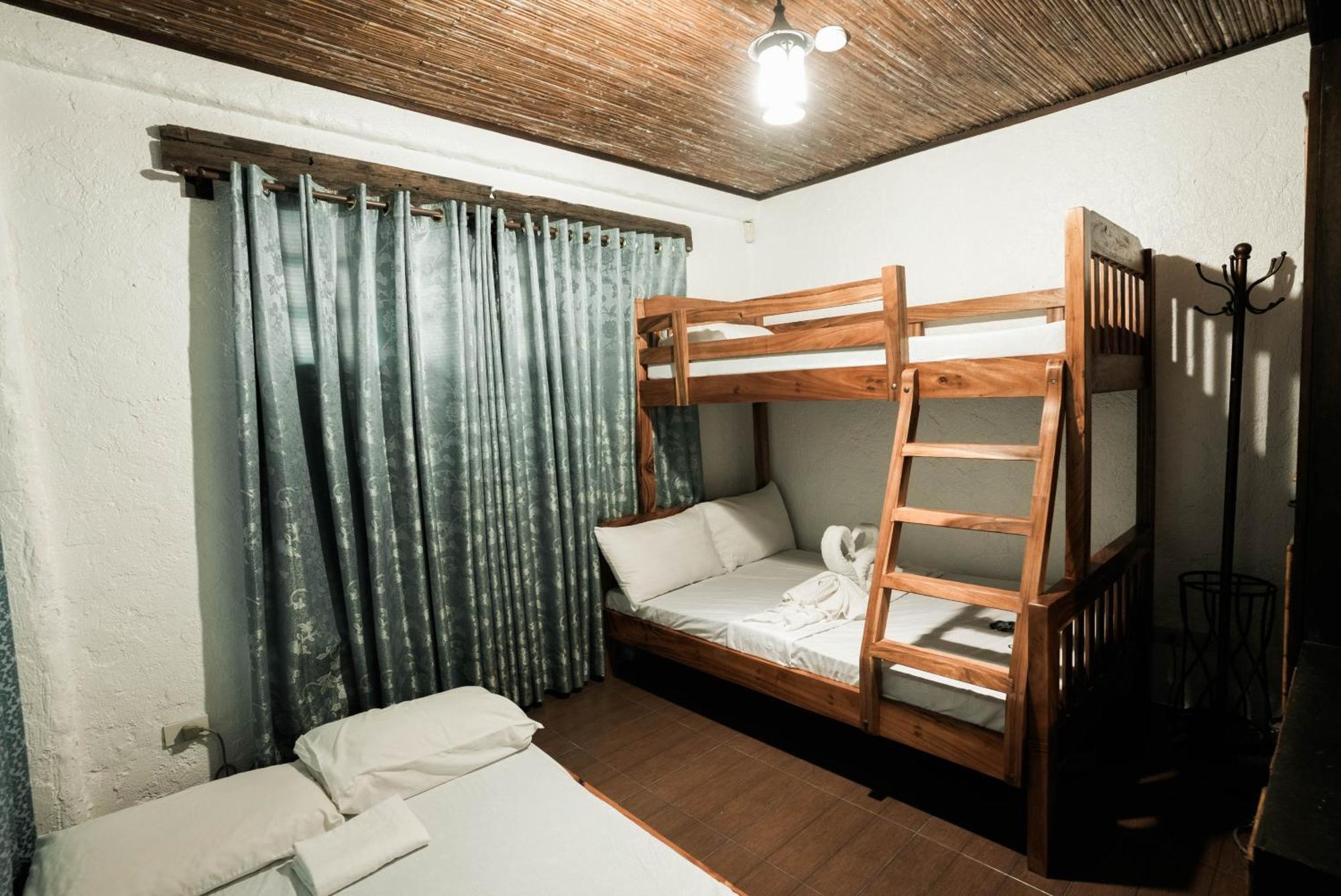 Casa De Celestina Private Resort Silang Εξωτερικό φωτογραφία