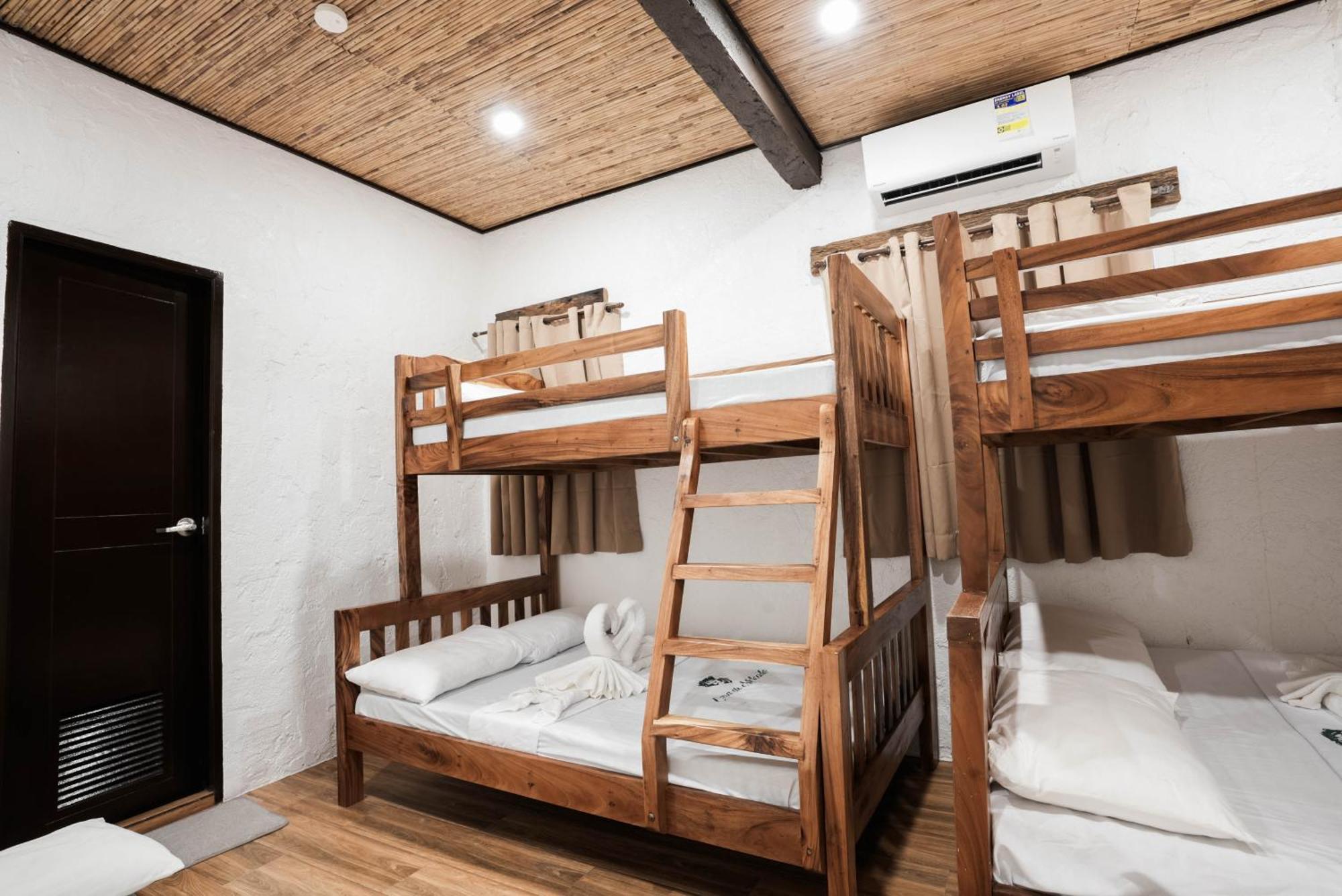 Casa De Celestina Private Resort Silang Εξωτερικό φωτογραφία